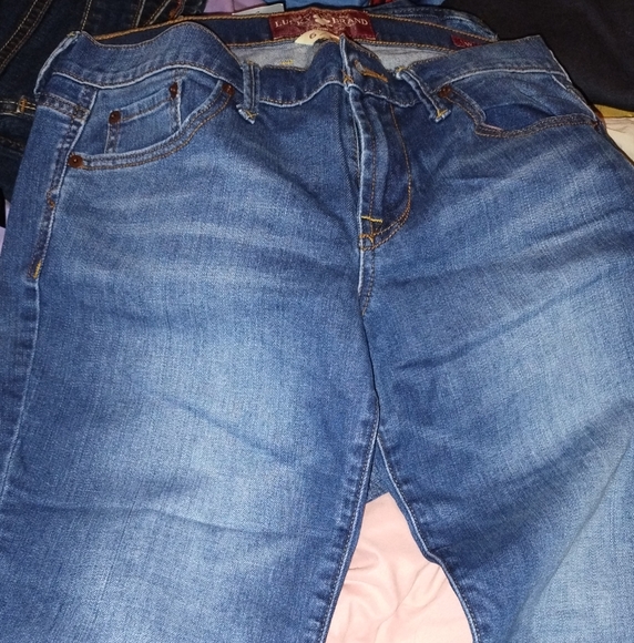 Lucky Brand Jeans Women’s size 6 28 Straight blue - Picture 2 of 3